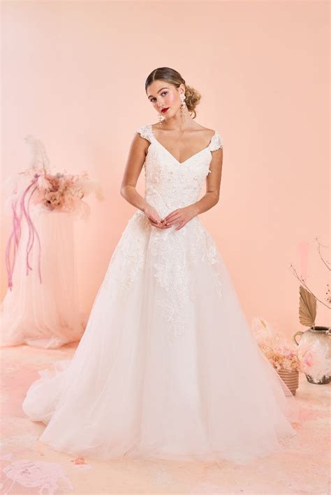 miss chloe bridal|MISS CHLOE BRIDAL Wedding designer dress .